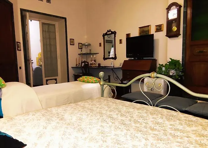 Bed & Breakfast Piazza Cavour Guest House