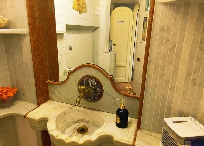 Bed & Breakfast Piazza Cavour Guest House *